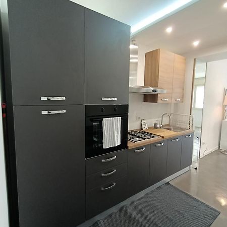 Monolocale Farina Apartment Каляри Екстериор снимка